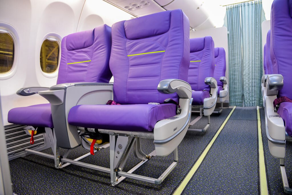 Сколько стоит кресло в самолёте: от эконома до первого класса